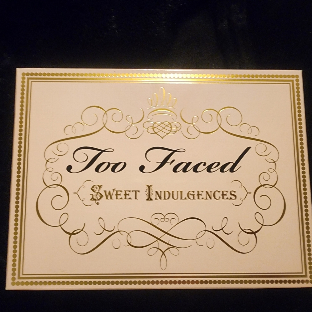 Too Faced Vintage Sweet Indulgences Makeup Set, NWT